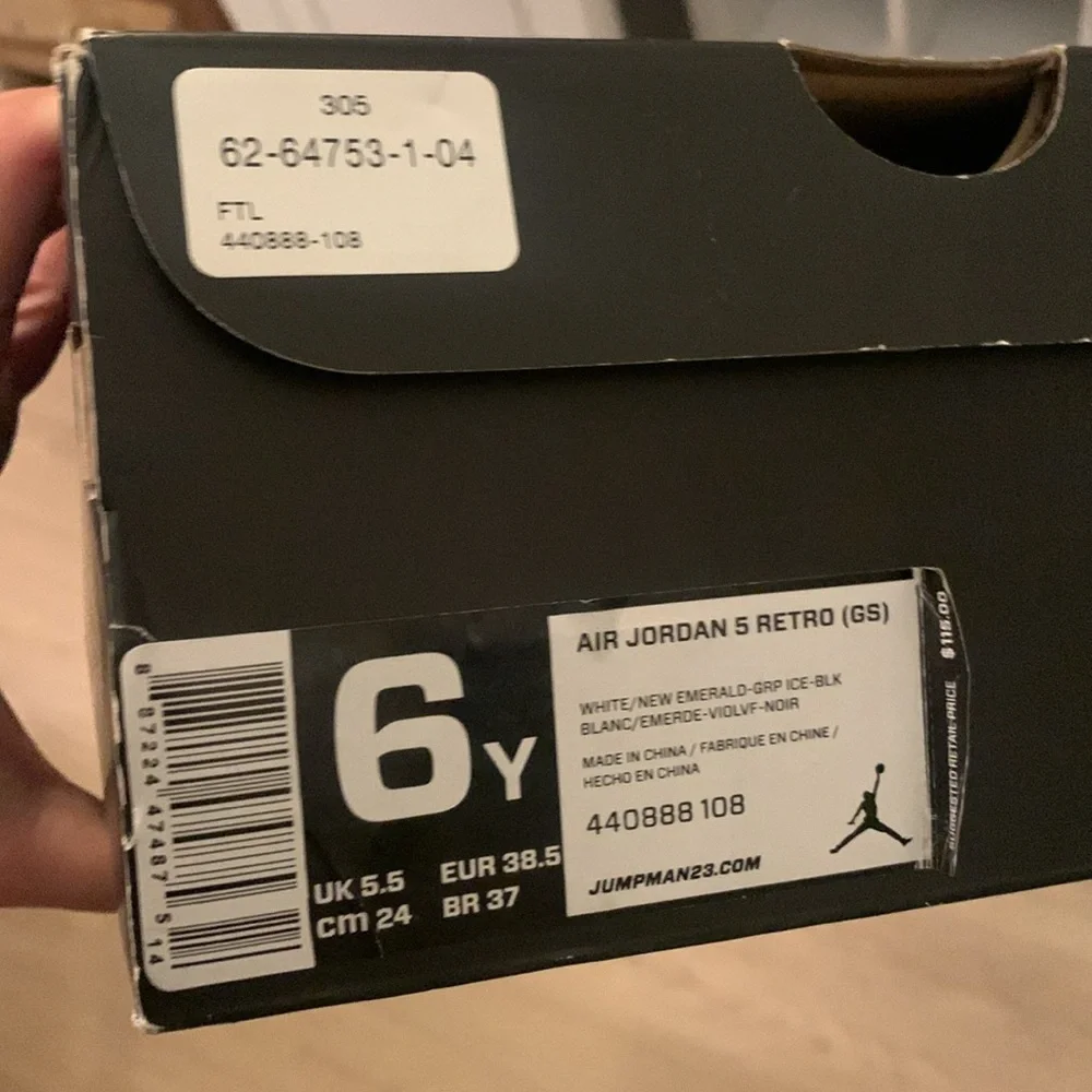 🎉SOLD🥰 Air Jordan 5 retro dark concord 6y Boys - Picture 7 of 7